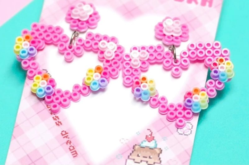 🎀 Pixel - Style Pink Perler Bead Earrings 💖 - Omamori Shop